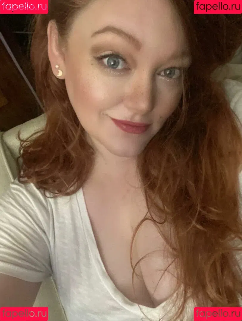 Rachel / lioness.in.the.rain / miss_in_tights / missintights / missinwolford Onlyfans Photo Gallery 