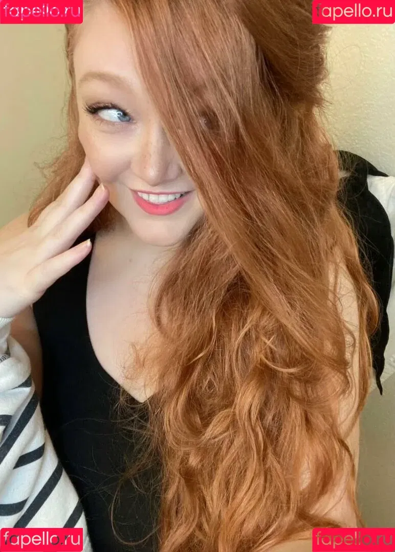 Rachel / lioness.in.the.rain / miss_in_tights / missintights / missinwolford Onlyfans Photo Gallery 