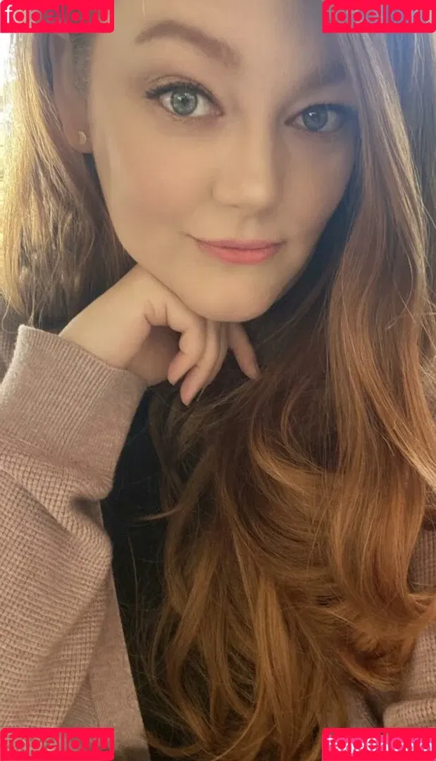 Rachel / lioness.in.the.rain / miss_in_tights / missintights / missinwolford Onlyfans Photo Gallery 