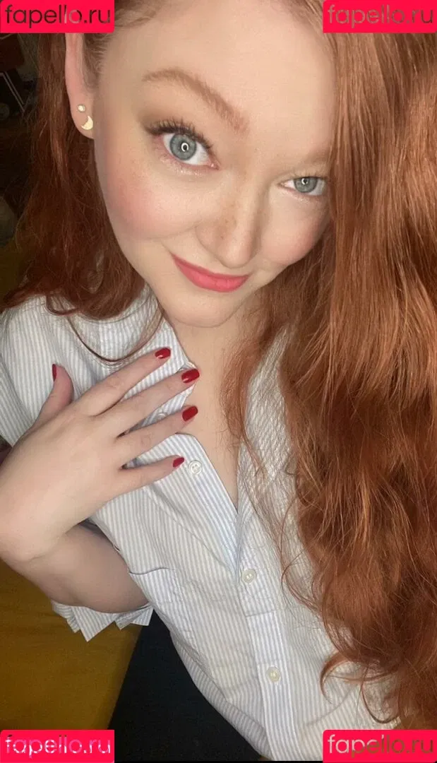 Rachel / lioness.in.the.rain / miss_in_tights / missintights / missinwolford Onlyfans Photo Gallery 