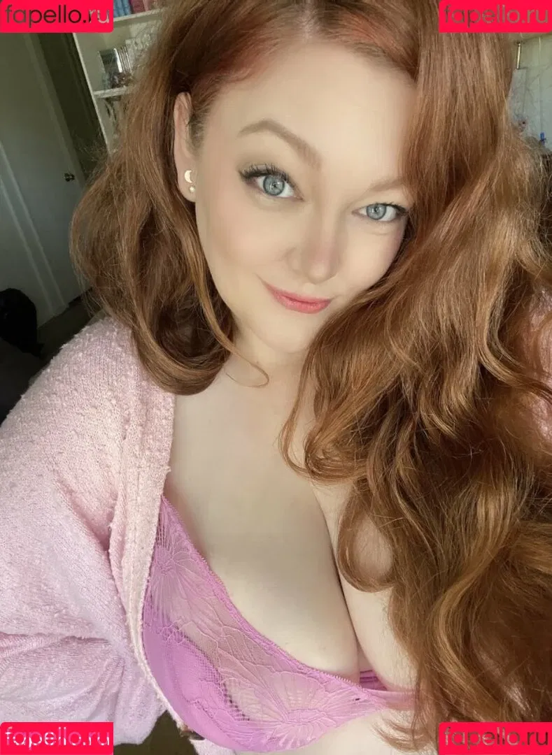 Rachel / lioness.in.the.rain / miss_in_tights / missintights / missinwolford Onlyfans Photo Gallery 