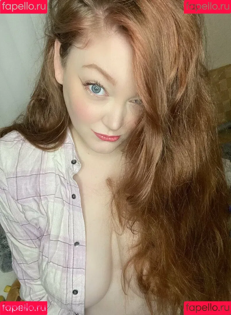 Rachel / lioness.in.the.rain / miss_in_tights / missintights / missinwolford Onlyfans Photo Gallery 