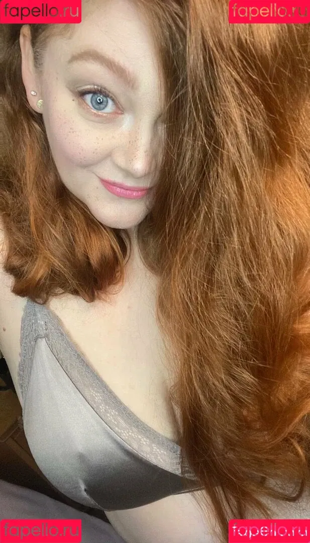 Rachel / lioness.in.the.rain / miss_in_tights / missintights / missinwolford Onlyfans Photo Gallery 