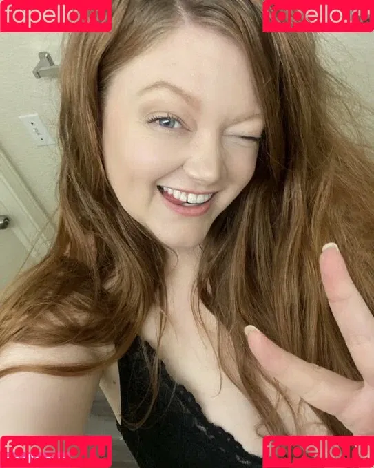 Rachel / lioness.in.the.rain / miss_in_tights / missintights / missinwolford Onlyfans Photo Gallery 