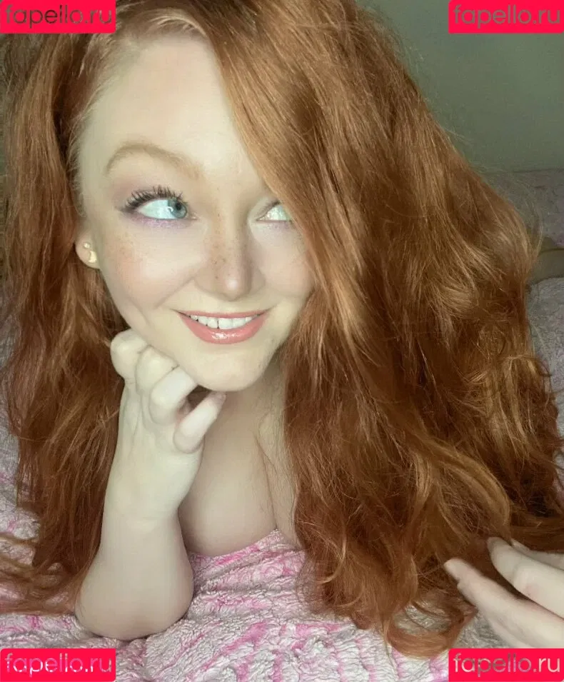 Rachel / lioness.in.the.rain / miss_in_tights / missintights / missinwolford Onlyfans Photo Gallery 