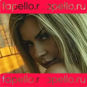 missmilanofficial / ninamilano Onlyfans Photo Gallery 