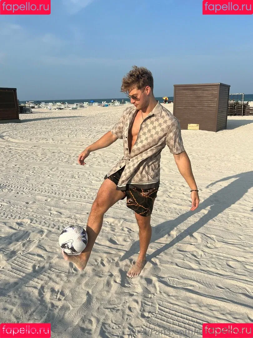 soccerstudd Onlyfans Photo Gallery 