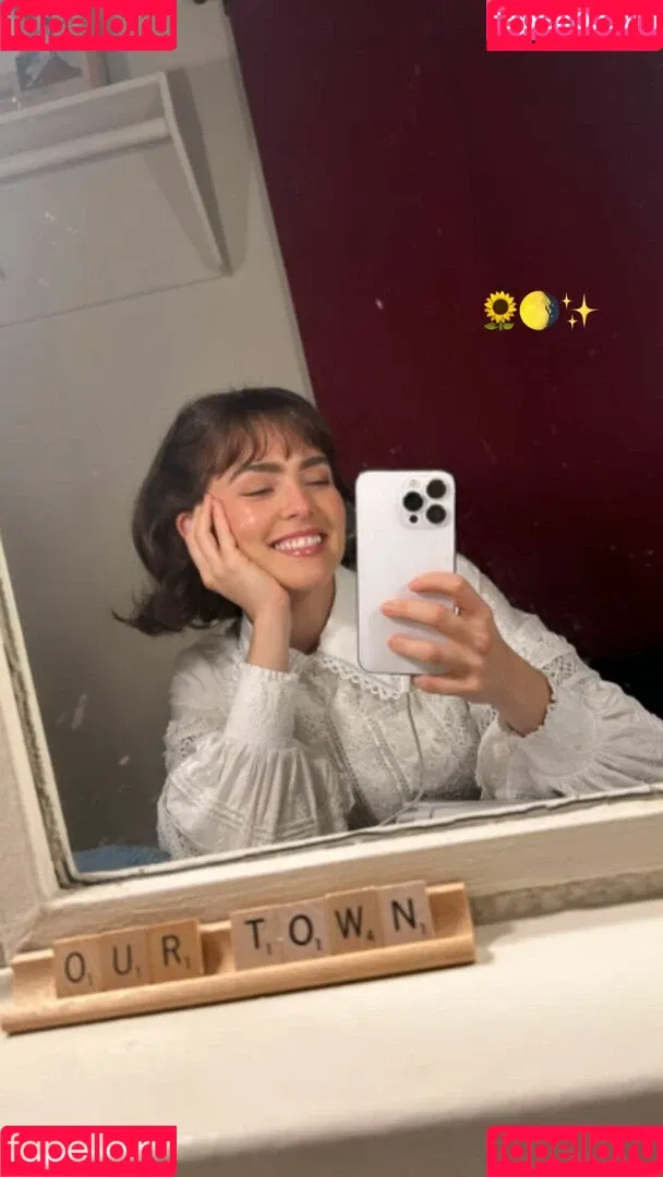 Zoey Deutch / zoeydeutch Onlyfans Photo Gallery 