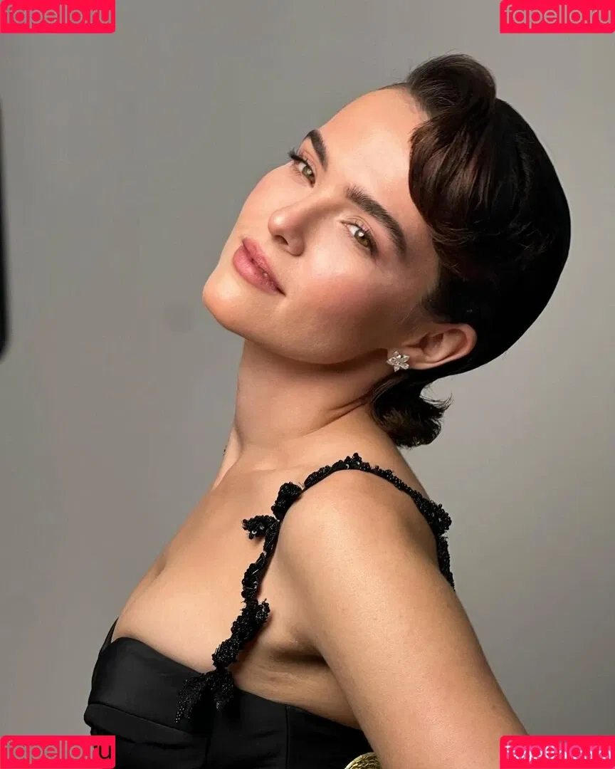 Zoey Deutch / zoeydeutch Onlyfans Photo Gallery 