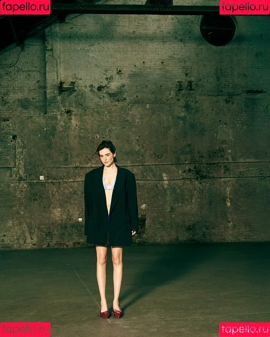 Zoey Deutch / zoeydeutch Onlyfans Photo Gallery 