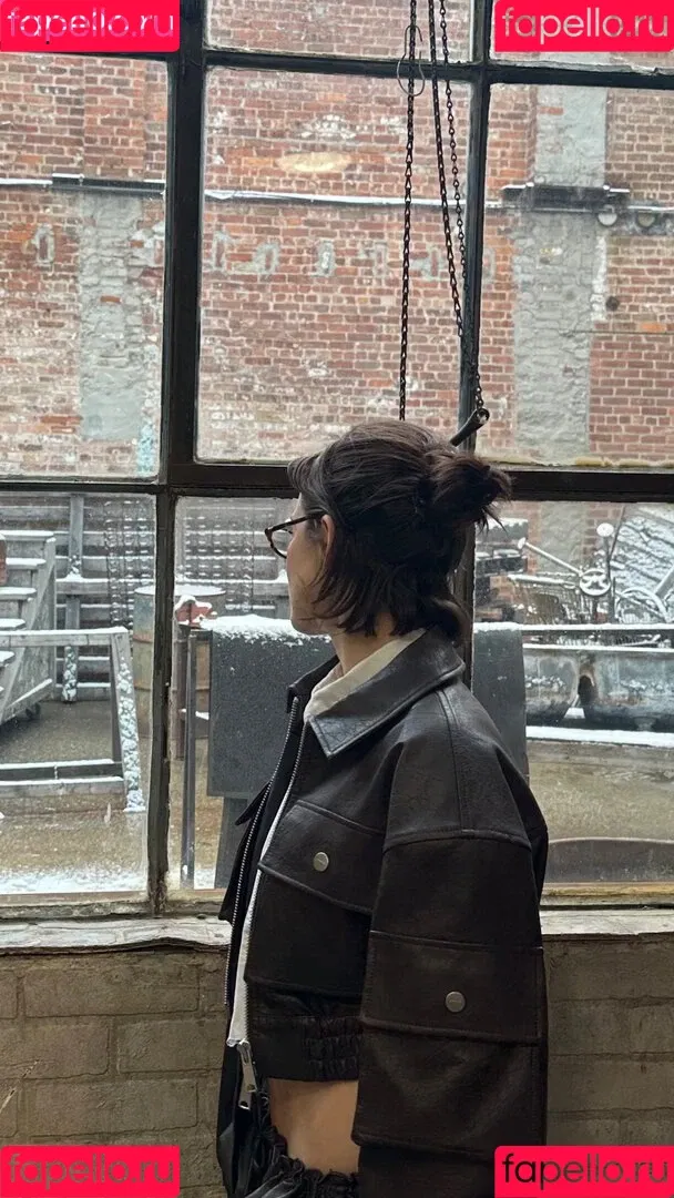 Zoey Deutch / zoeydeutch Onlyfans Photo Gallery 