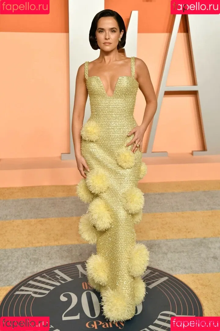 Zoey Deutch / zoeydeutch Onlyfans Photo Gallery 