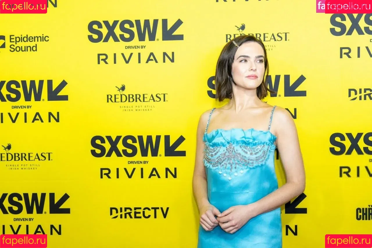 Zoey Deutch / zoeydeutch Onlyfans Photo Gallery 