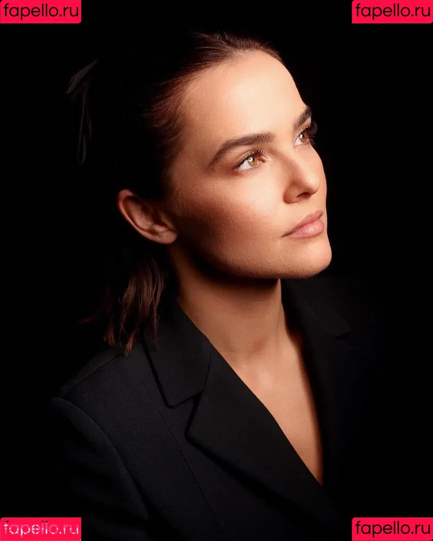 Zoey Deutch / zoeydeutch Onlyfans Photo Gallery 