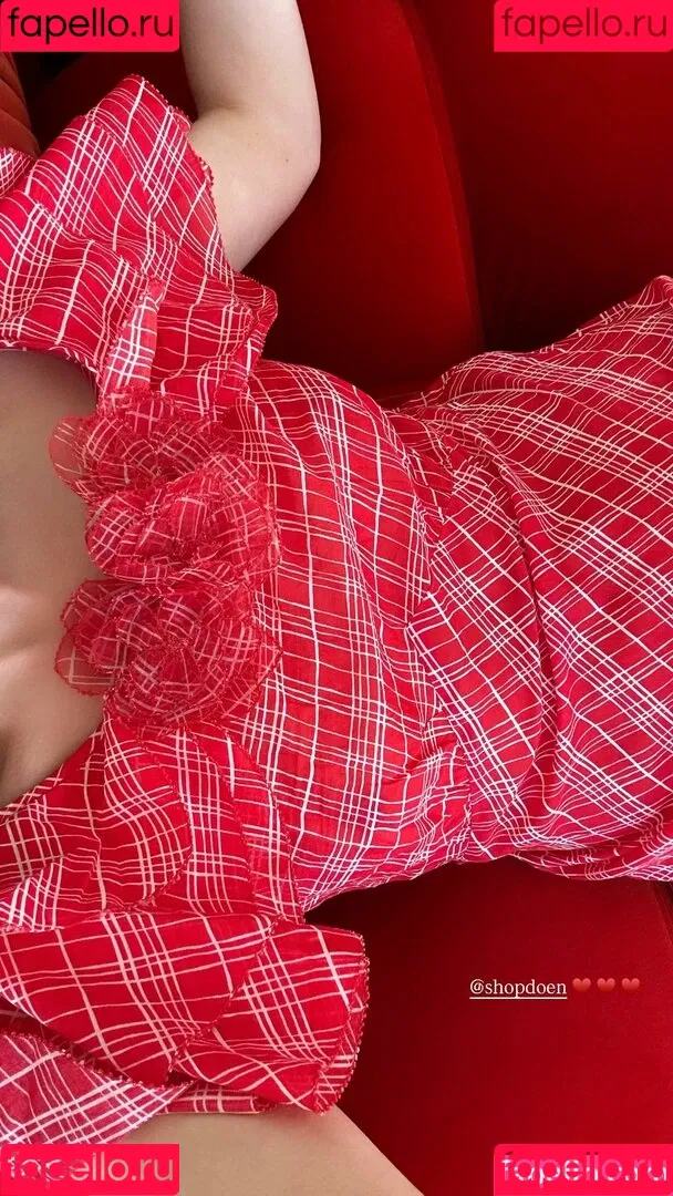 Zoey Deutch / zoeydeutch Onlyfans Photo Gallery 