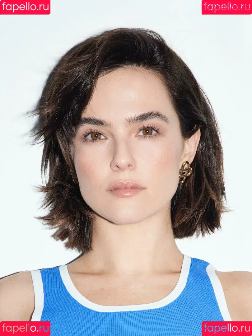 Zoey Deutch / zoeydeutch Onlyfans Photo Gallery 