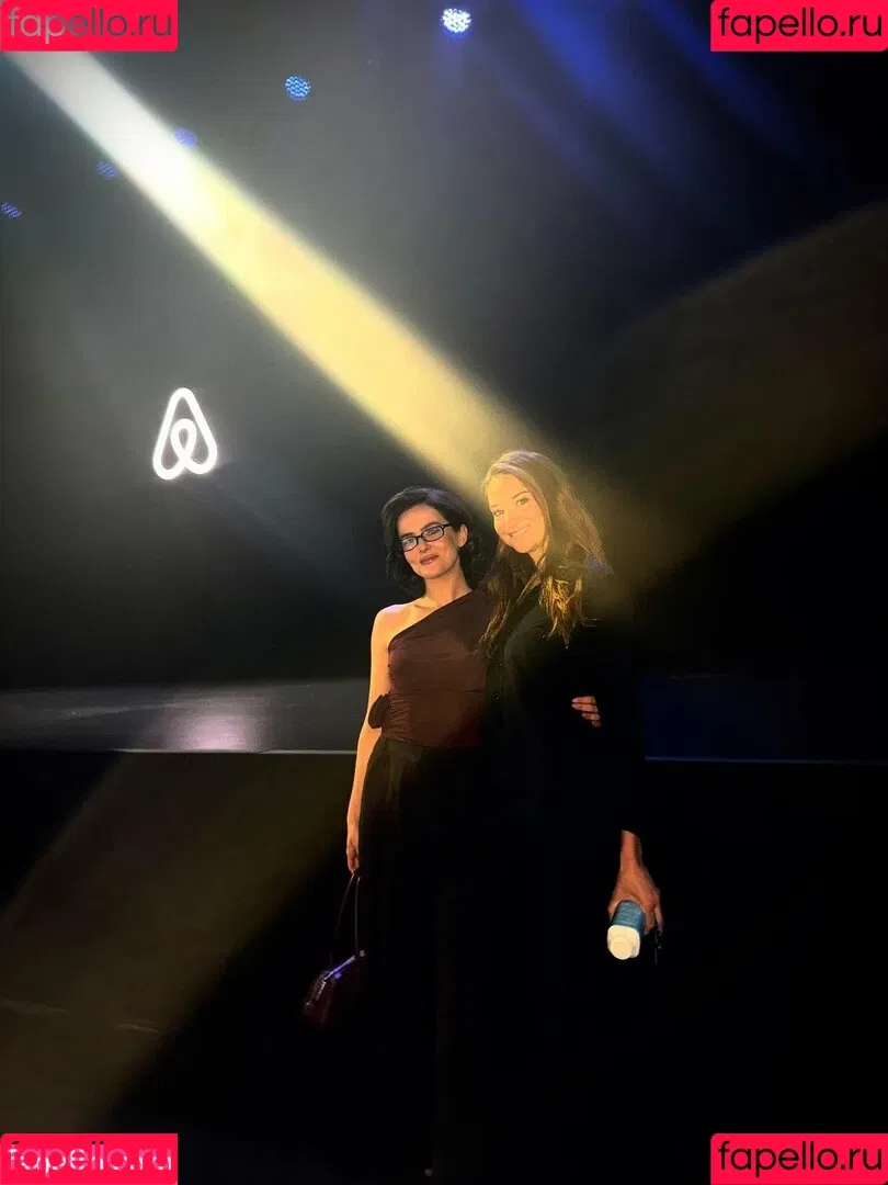 Zoey Deutch / zoeydeutch Onlyfans Photo Gallery 