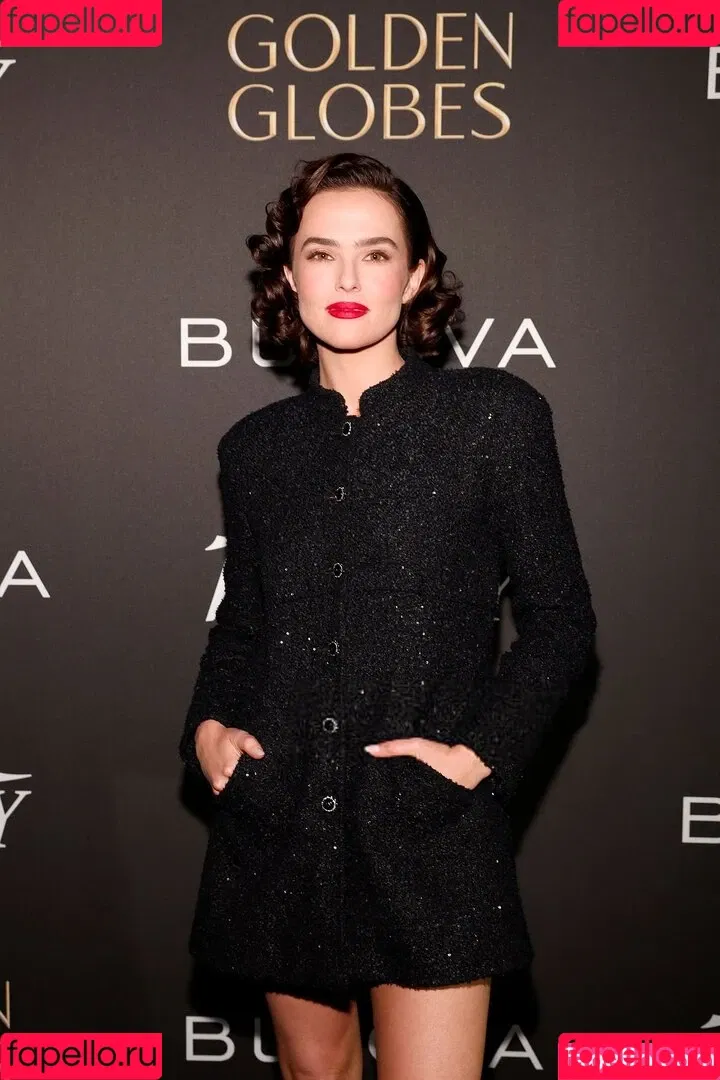 Zoey Deutch / zoeydeutch Onlyfans Photo Gallery 