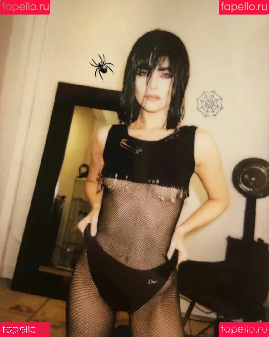 Zoey Deutch / zoeydeutch Onlyfans Photo Gallery 