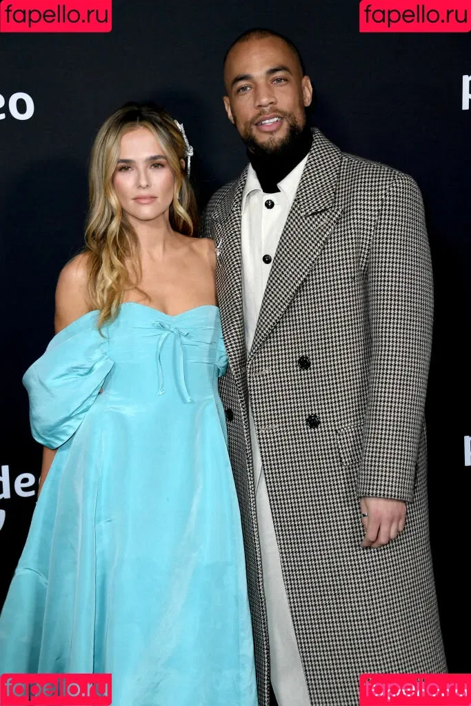 Zoey Deutch / zoeydeutch Onlyfans Photo Gallery 