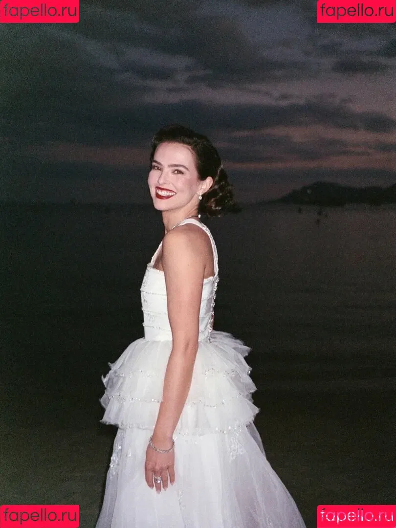 Zoey Deutch / zoeydeutch Onlyfans Photo Gallery 