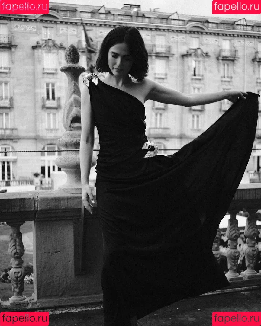 Zoey Deutch / zoeydeutch Onlyfans Photo Gallery 