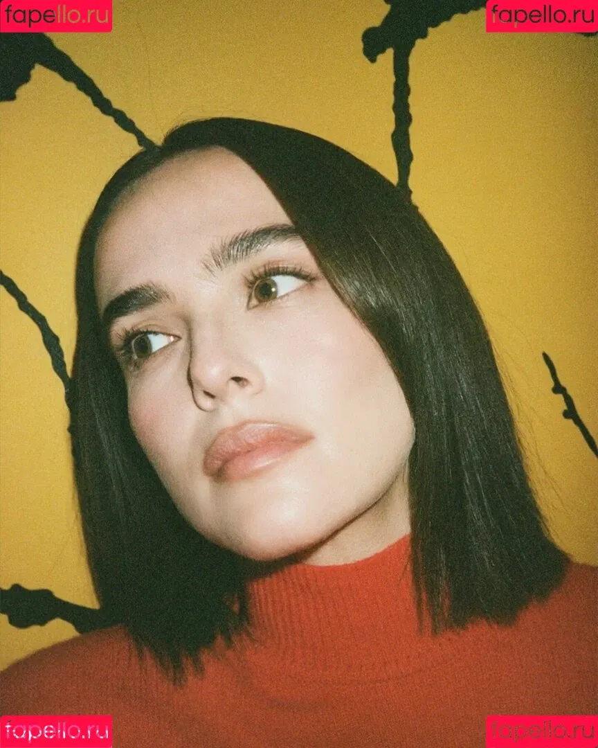 Zoey Deutch / zoeydeutch Onlyfans Photo Gallery 