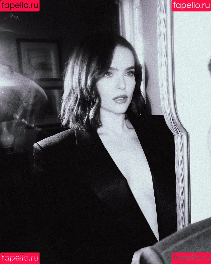 Zoey Deutch / zoeydeutch Onlyfans Photo Gallery 