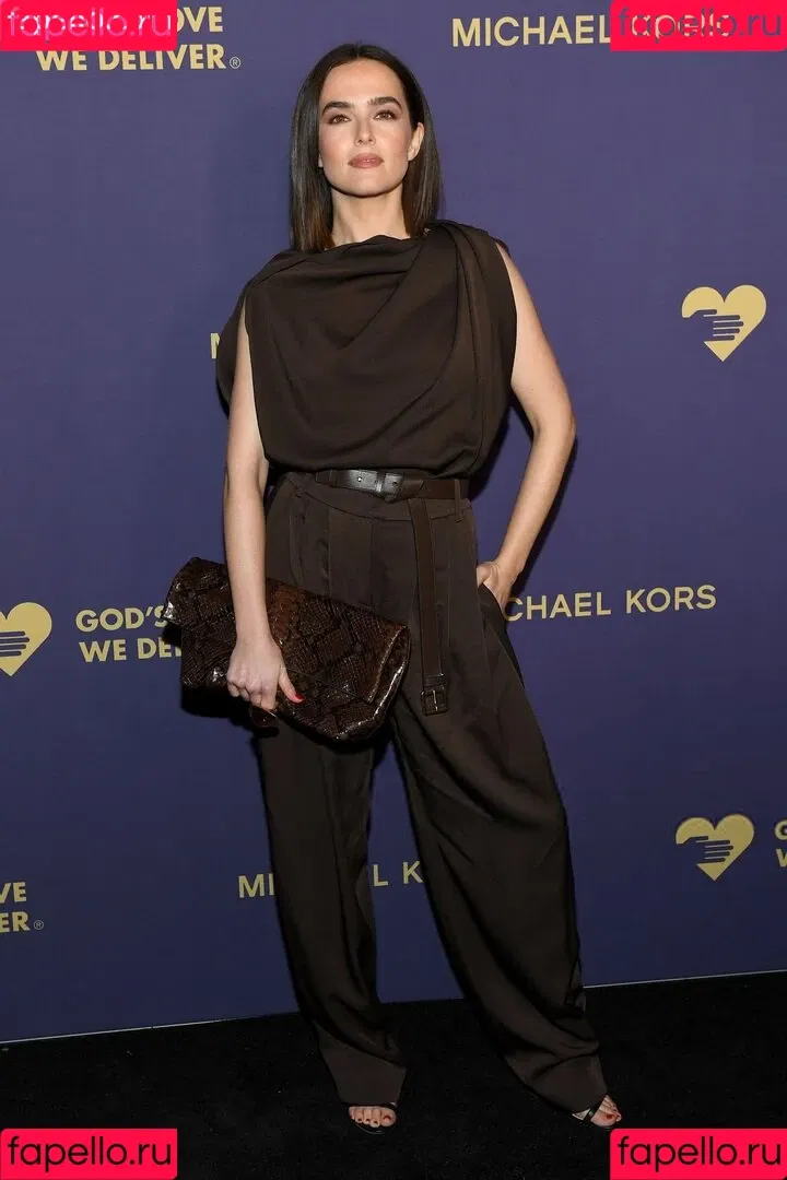 Zoey Deutch / zoeydeutch Onlyfans Photo Gallery 