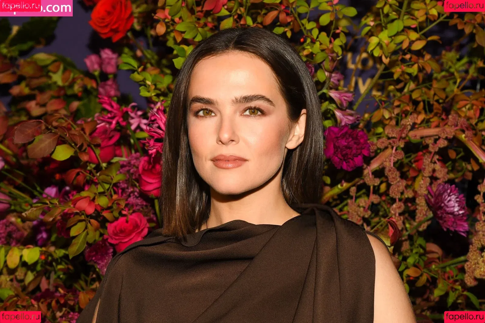 Zoey Deutch / zoeydeutch Onlyfans Photo Gallery 