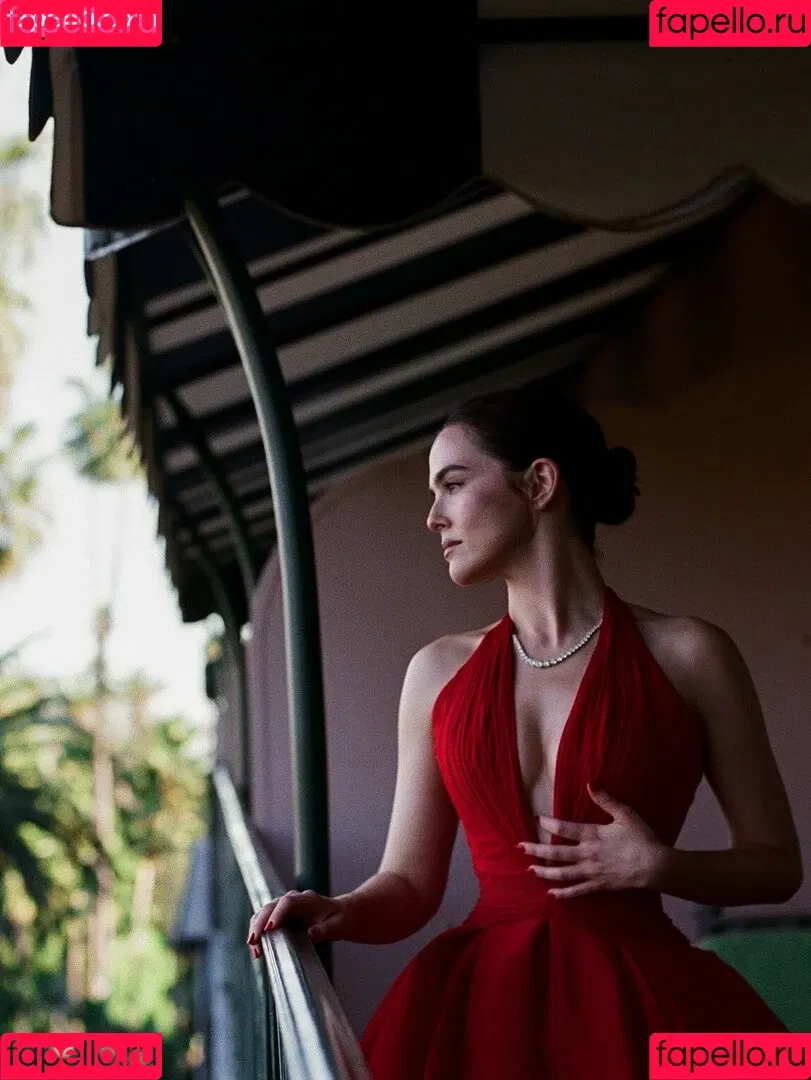 Zoey Deutch / zoeydeutch Onlyfans Photo Gallery 