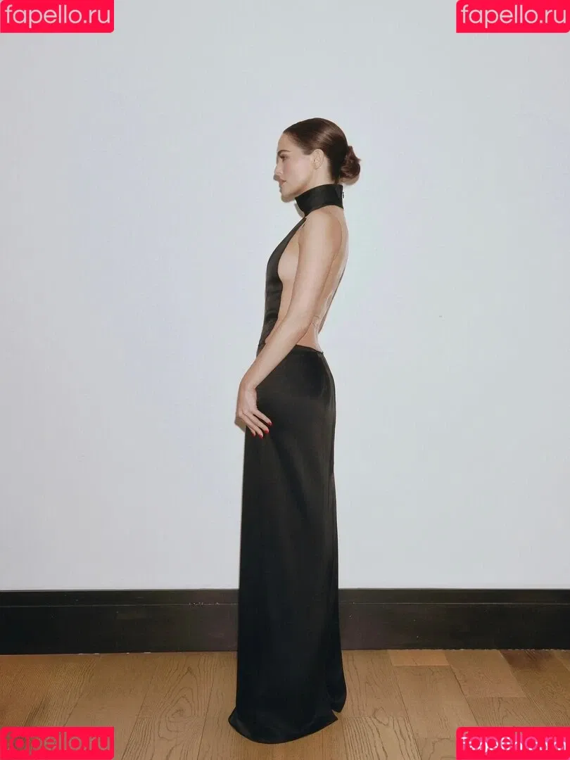 Zoey Deutch / zoeydeutch Onlyfans Photo Gallery 