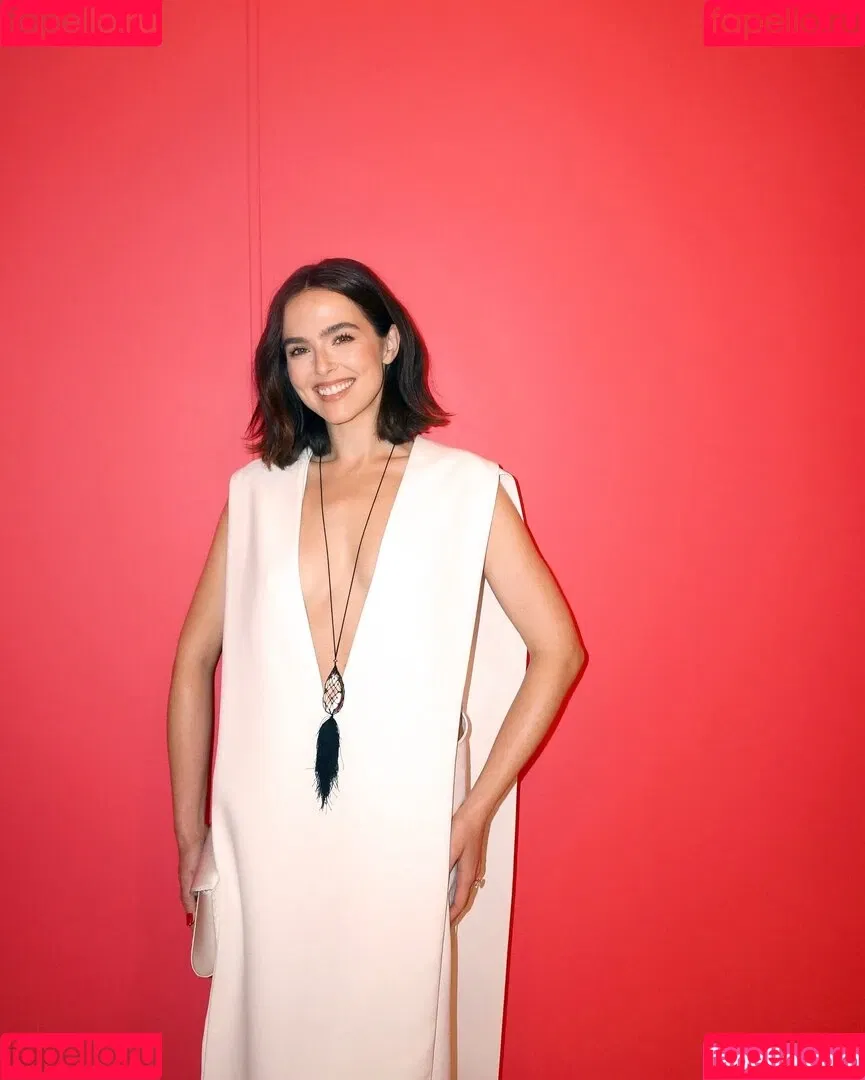 Zoey Deutch / zoeydeutch Onlyfans Photo Gallery 