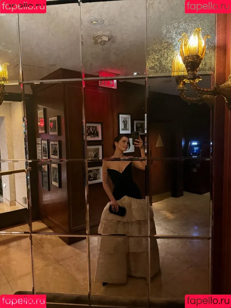 Zoey Deutch / zoeydeutch Onlyfans Photo Gallery 