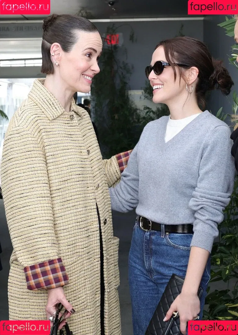 Zoey Deutch / zoeydeutch Onlyfans Photo Gallery 