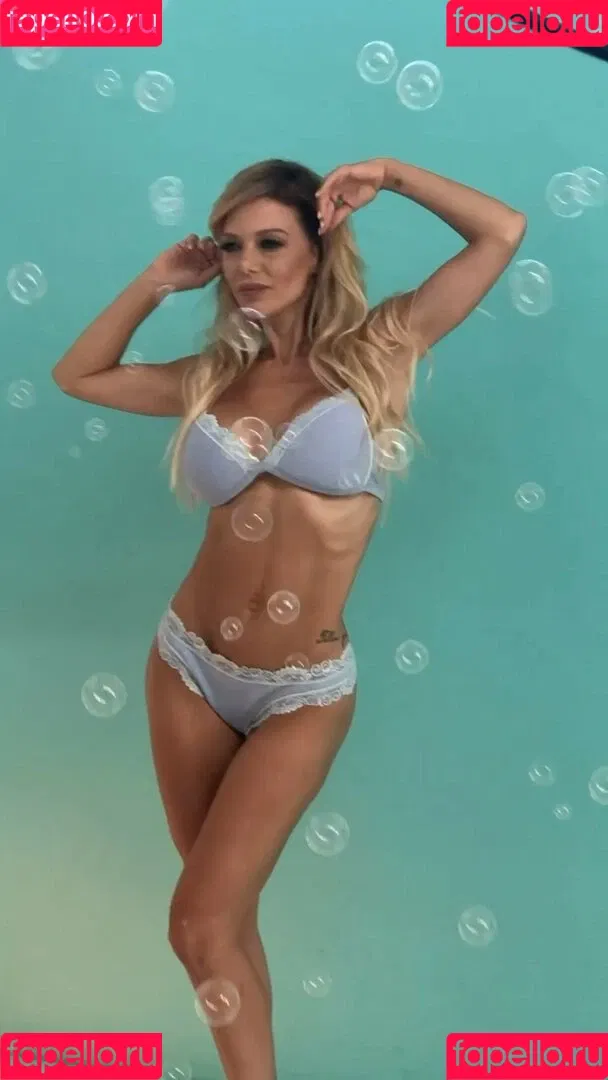 Evangelina Anderson / evangelinaanderson Onlyfans Photo Gallery 