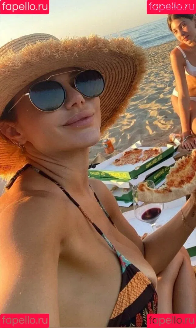 Evangelina Anderson / evangelinaanderson Onlyfans Photo Gallery 