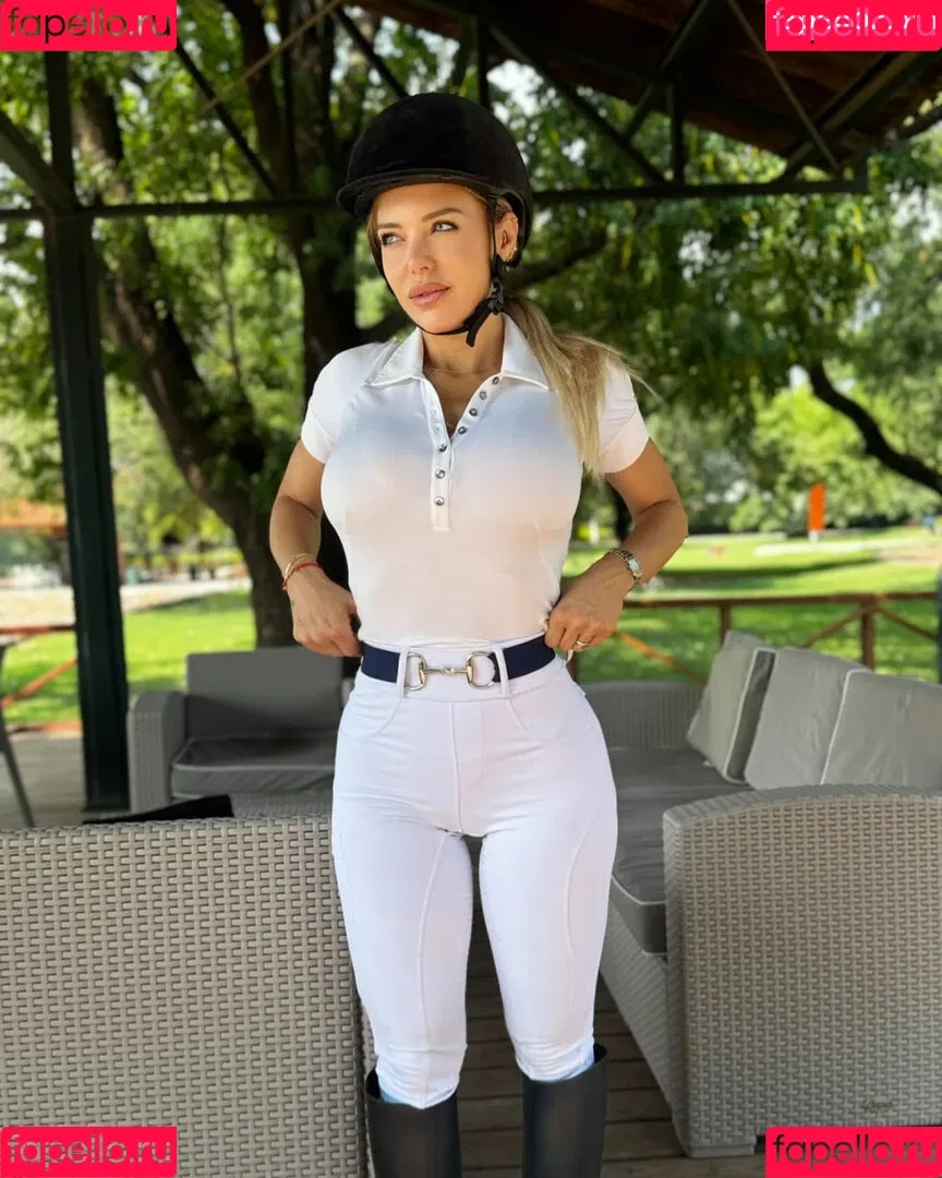 Evangelina Anderson / evangelinaanderson Onlyfans Photo Gallery 