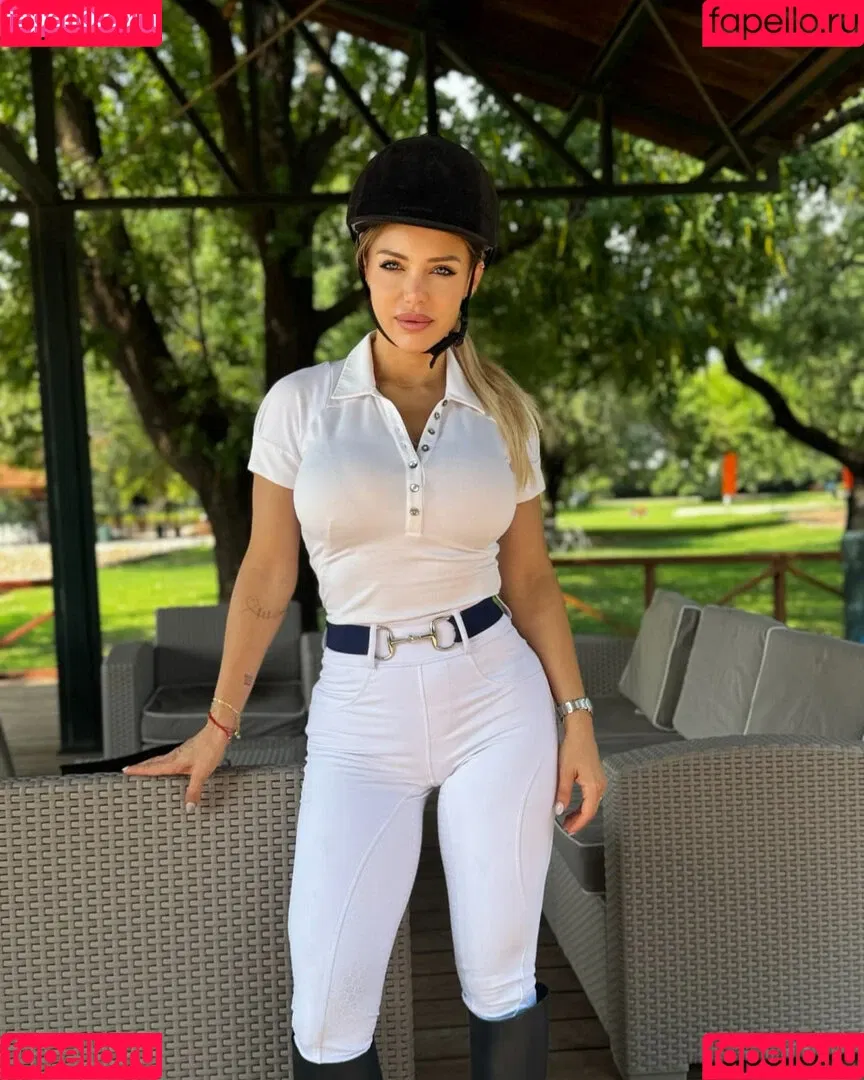 Evangelina Anderson / evangelinaanderson Onlyfans Photo Gallery 