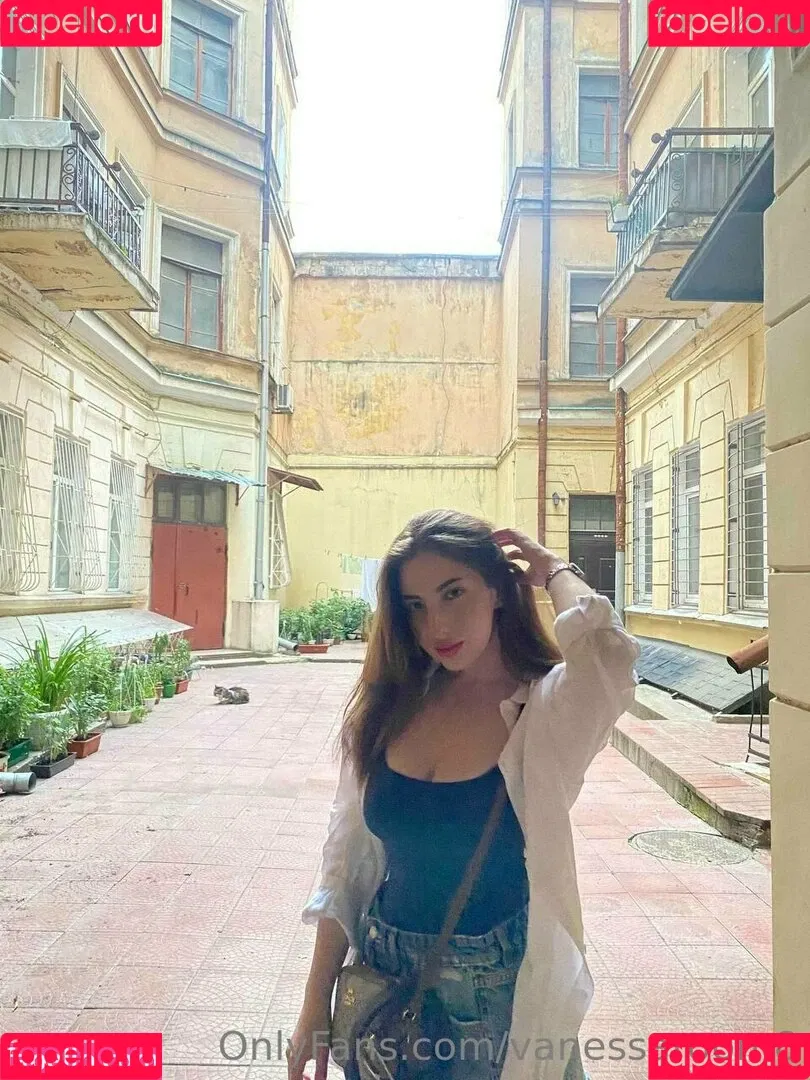 the.gardner.girls3 / vanessaroom8 Onlyfans Photo Gallery 