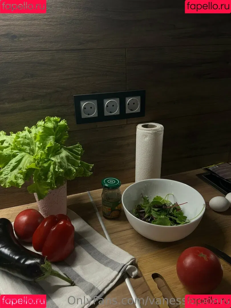 the.gardner.girls3 / vanessaroom8 Onlyfans Photo Gallery 