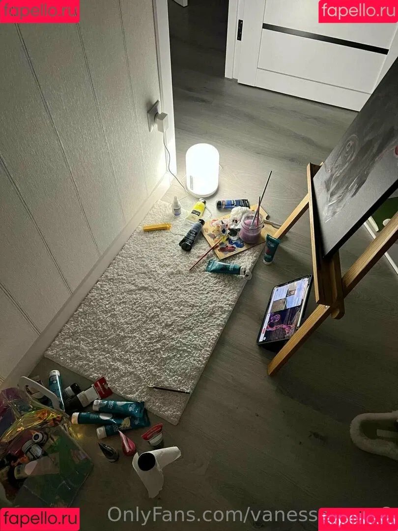 the.gardner.girls3 / vanessaroom8 Onlyfans Photo Gallery 