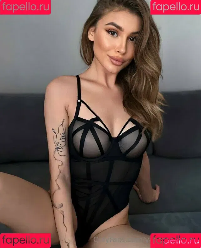 the.gardner.girls3 / vanessaroom8 Onlyfans Photo Gallery 