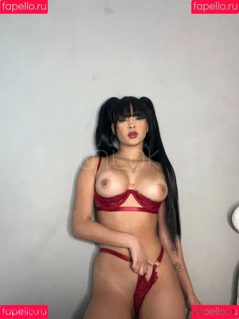 Paola Castillo / PaolaCa76854576 / Paopi1 / paocastillooficial Onlyfans Photo Gallery 