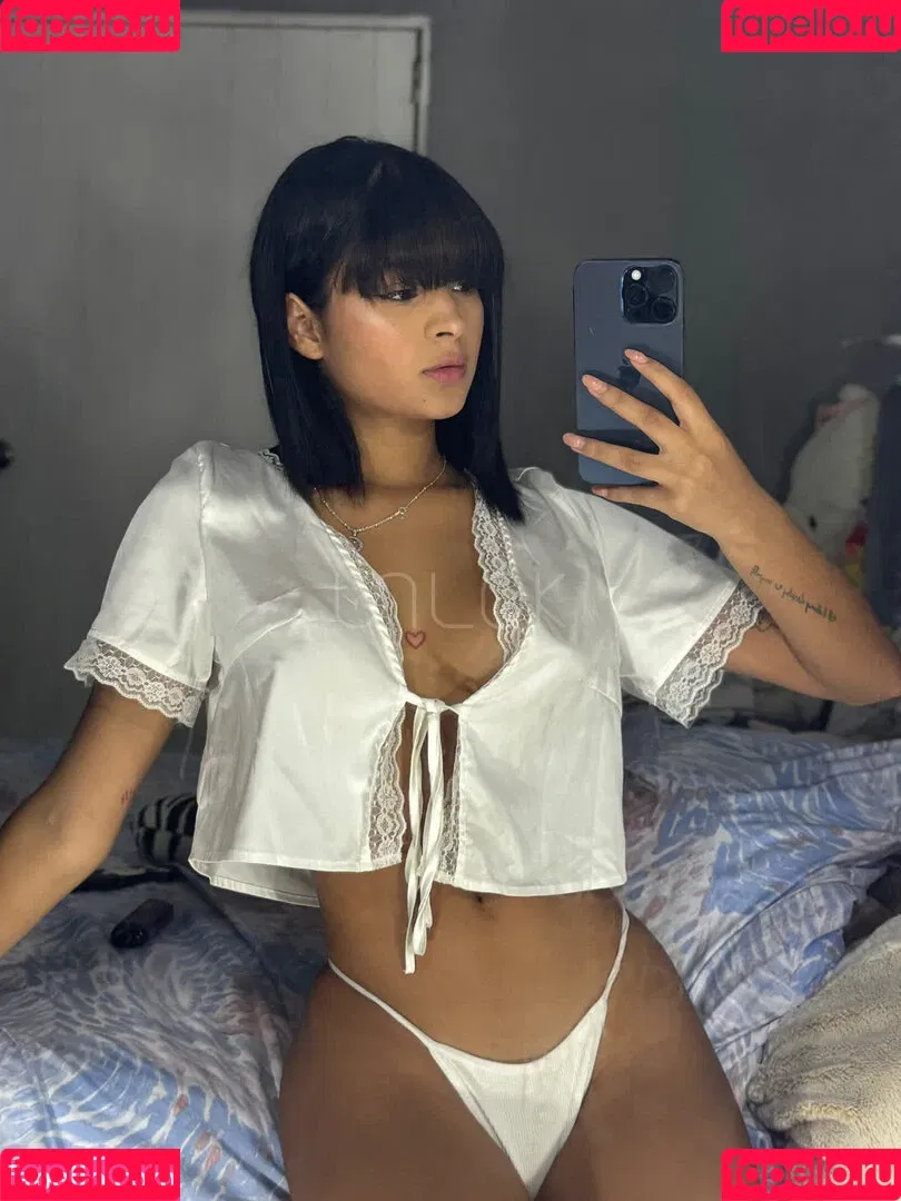 Paola Castillo / PaolaCa76854576 / Paopi1 / paocastillooficial Onlyfans Photo Gallery 