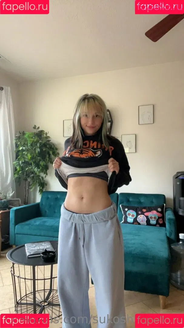 Chimkennstars / sukoshicosplay / sukoshisushi Onlyfans Photo Gallery 