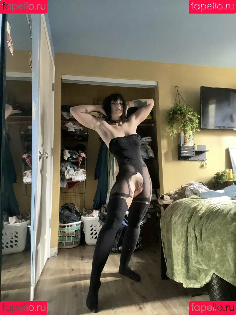 Chimkennstars / sukoshicosplay / sukoshisushi Onlyfans Photo Gallery 