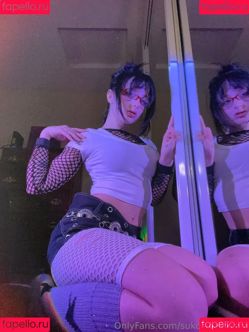 Chimkennstars / sukoshicosplay / sukoshisushi Onlyfans Photo Gallery 