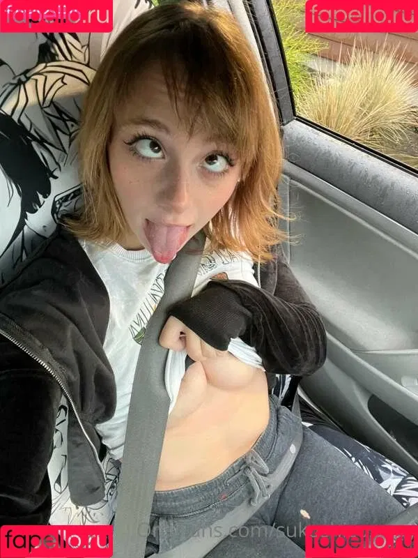 Chimkennstars / sukoshicosplay / sukoshisushi Onlyfans Photo Gallery 