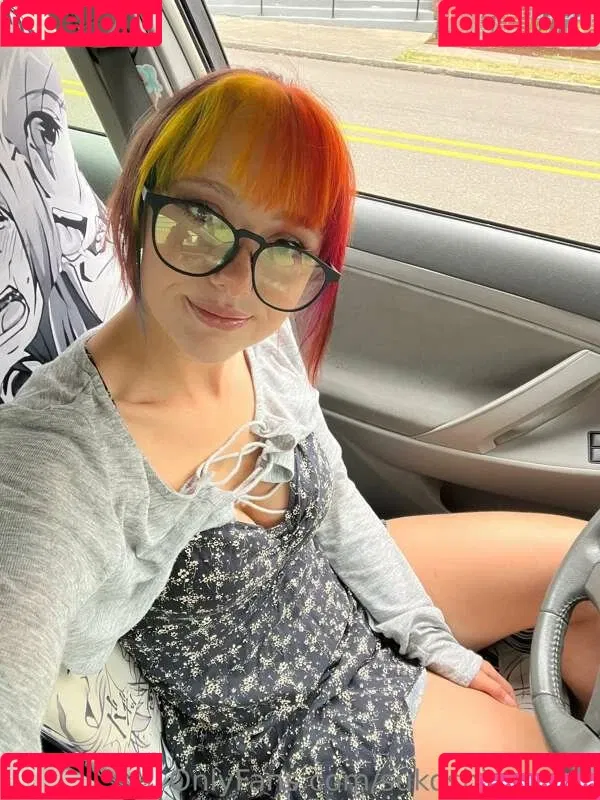 Chimkennstars / sukoshicosplay / sukoshisushi Onlyfans Photo Gallery 